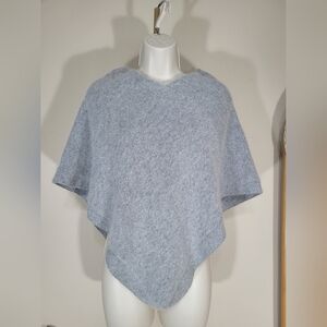 nwot 50% Wool 40% Angora Tommy Hilfiger Poncho Cape Light Gray 0/s mediumweight